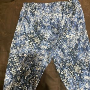 Cool patterned leggings size 3x